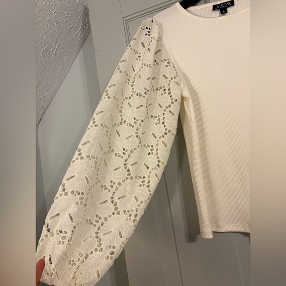 J. Crew White Blouse with eyelet Lace Sleeves size small - Picture 4 of 7
